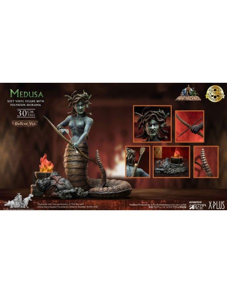 Kampf der Titanen - Soft Vinyl Statue Medusa Deluxe Version by Ray Harryhausen