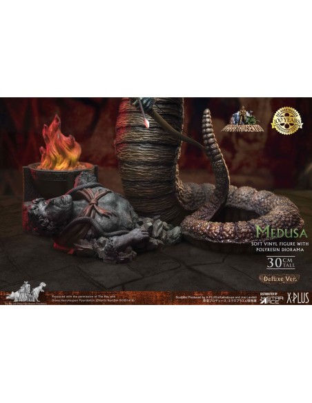 Kampf der Titanen - Soft Vinyl Statue Medusa Deluxe Version by Ray Harryhausen